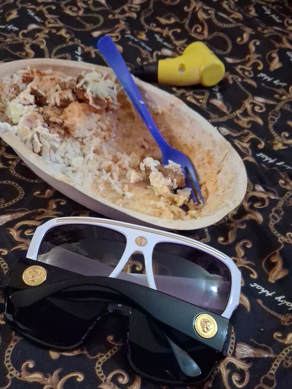 White and Black Fashion VR/AR Accessory Sunglasses